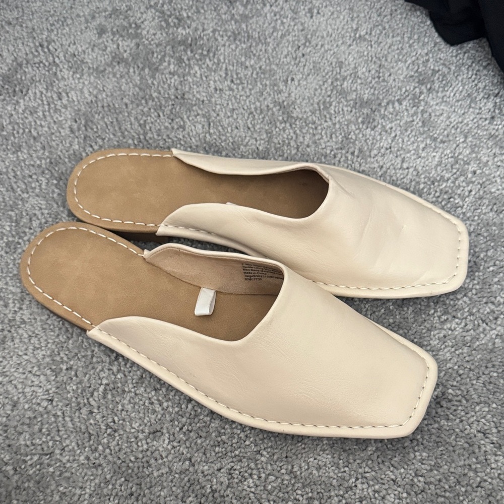Universal Thread Cream Mules